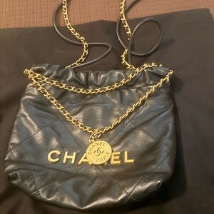 Chanel 22 Mini -SOLD-